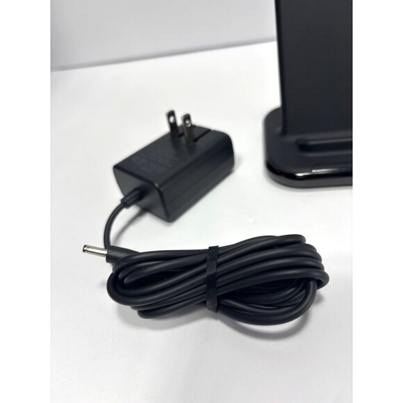 Ubio Labs 2-in-1 Wireless Charging Stand ,Plug Works -Charger **For Parts Only** - Picture 6 of 10